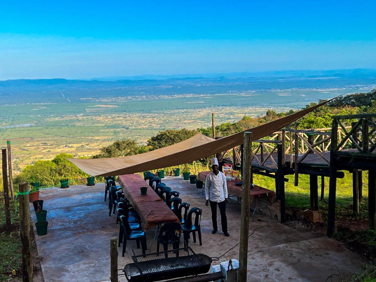 Buckswood Hilltops Siteki Ngoại thất bức ảnh